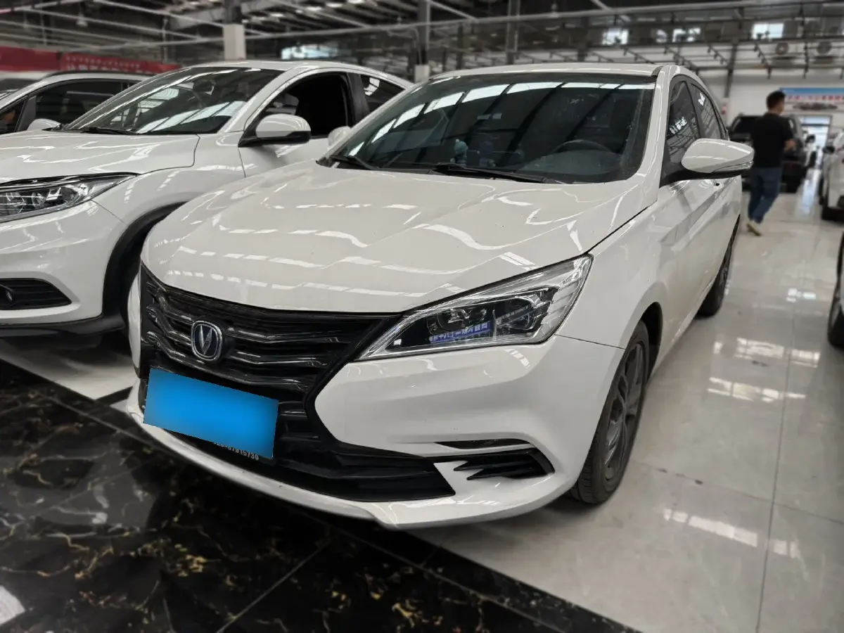 2021 ChangAn Eado DT 1.6L 125HP L4 4AT