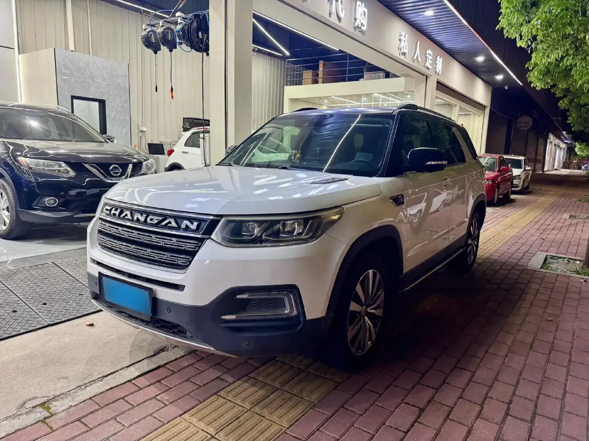 2017 ChangAn CS95 2.0T 233HP L4 6AT