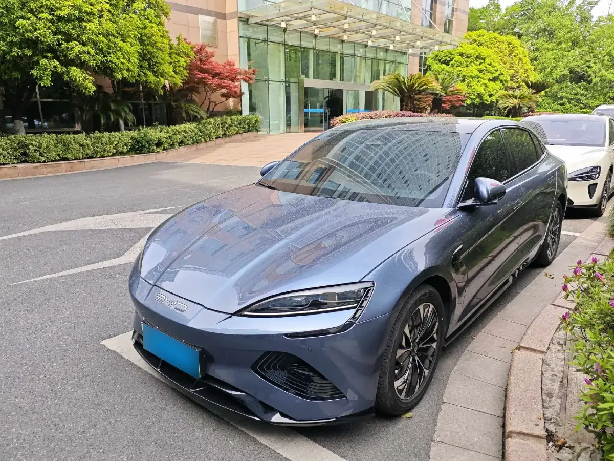 2023 BYD Seal BEV 61.4KWH