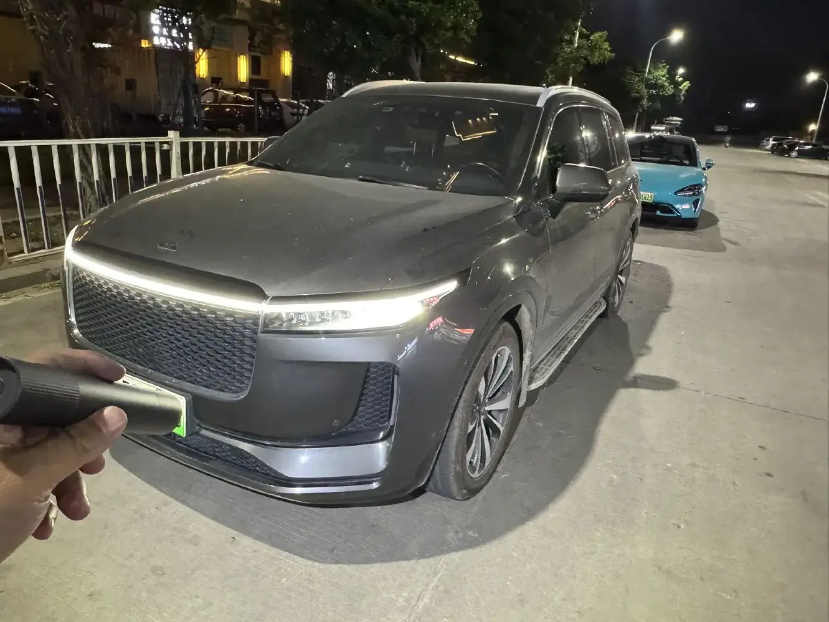 2020 Li ONE Range Extended 131HP REEV 40.5KWH