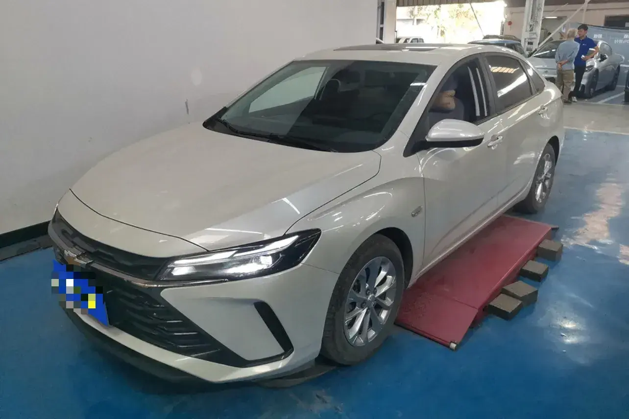 2023 Chevrolet Monza 1.5L 113HP L4 6DCT