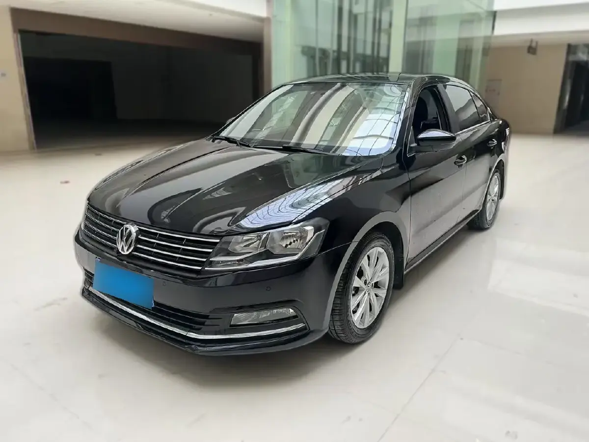 2017 Volkswagen Lavida 1.4T 131HP L4 7DCT