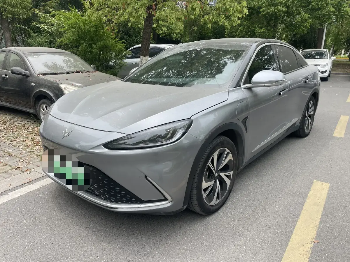 2021 ARCFOX αS BEV 93.6KWH
