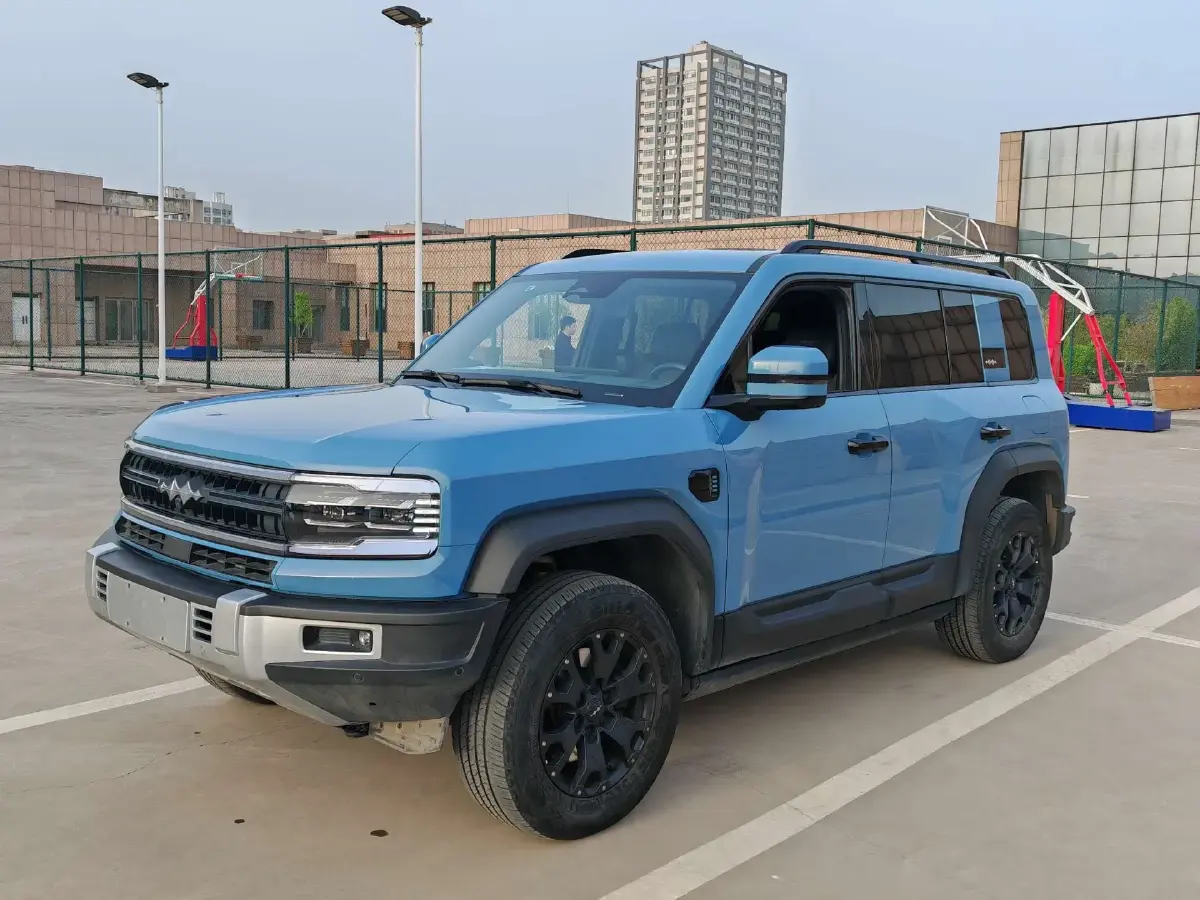 2023 FangChengBao Bao 5 1.5T 194HP L4 E-CVT PHEV 31.8KWH