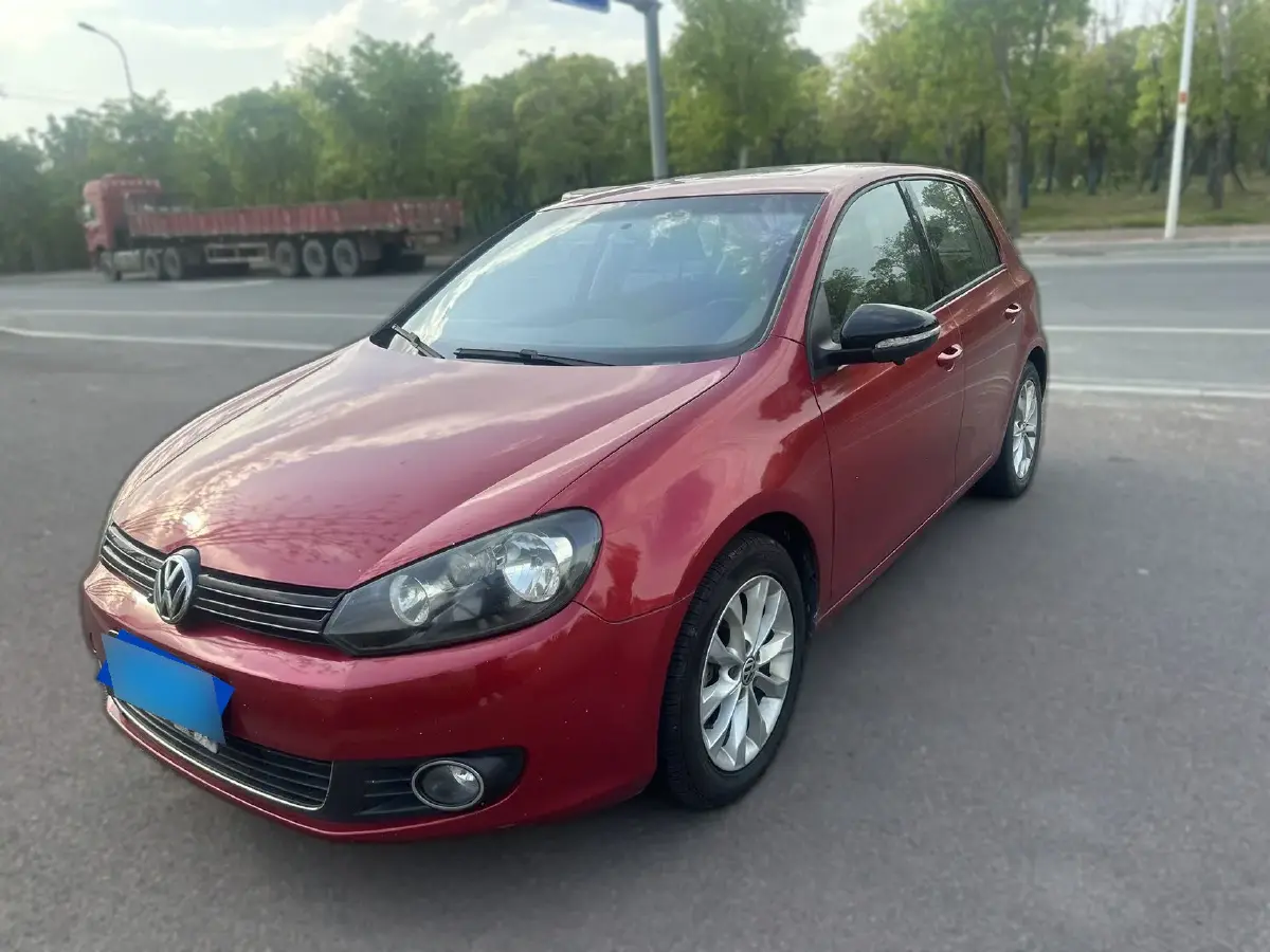 2011 Volkswagen Golf 1.4T 131HP L4 7DCT