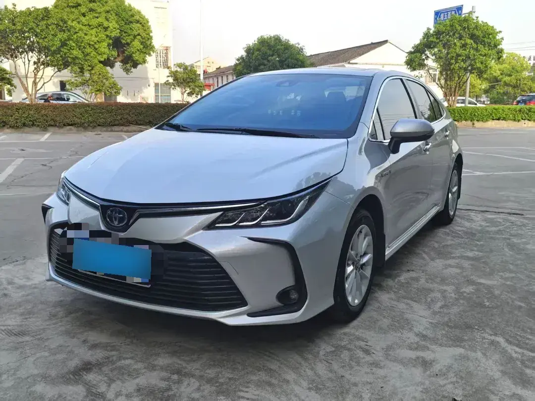 2021 Toyota Corolla 1.8L 98HP L4 E-CVT Hybrid