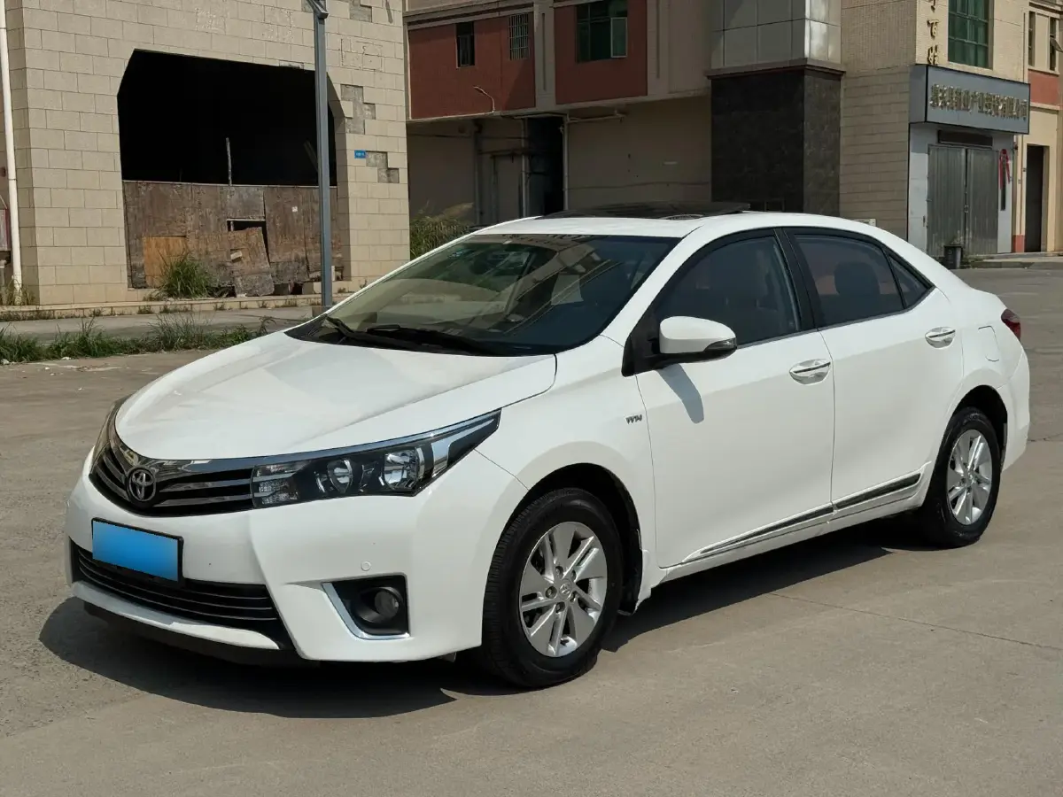 2016 Toyota Corolla 1.6L 122HP L4 CVT