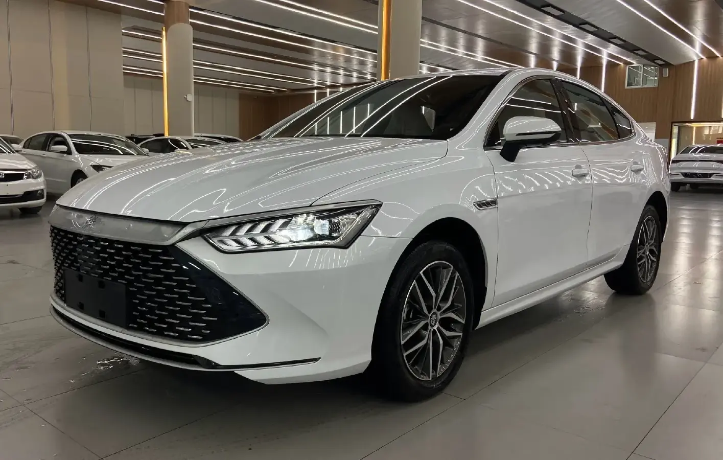 2024 BYD Qin Plus 1.5L 110HP L4 E-CVT PHEV 18.32KWH