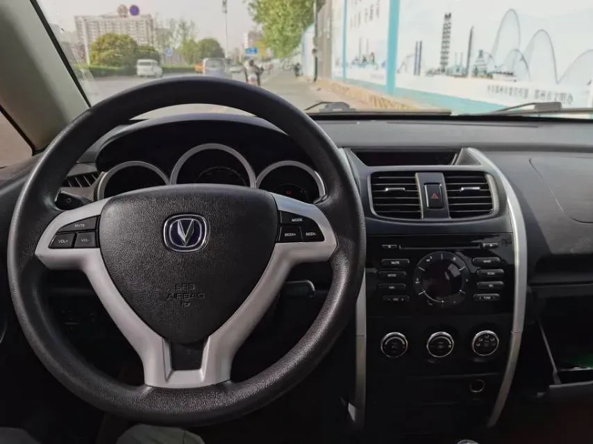 2014 ChangAn CX20 1.4L 101HP L4 5MT,autocango,china used car exporter,china ev exporter,chinese used car exporter,chinese used ev exporter