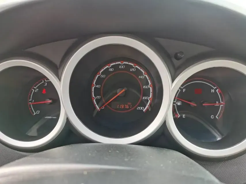 2014 ChangAn CX20 1.4L 101HP L4 5MT,autocango,china used car exporter,china ev exporter,chinese used car exporter,chinese used ev exporter