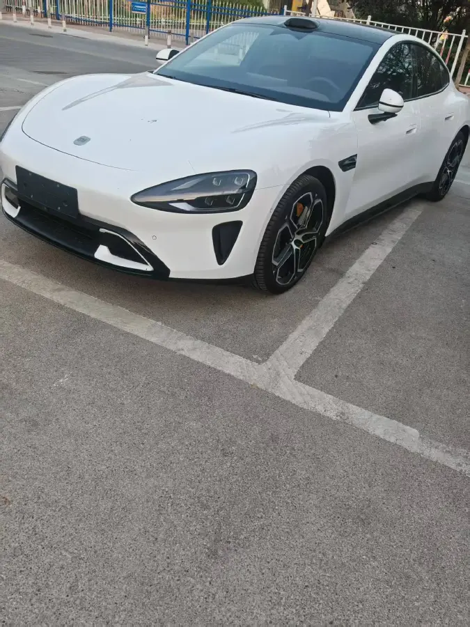 2024 MI SU7 BEV 73.6KWH