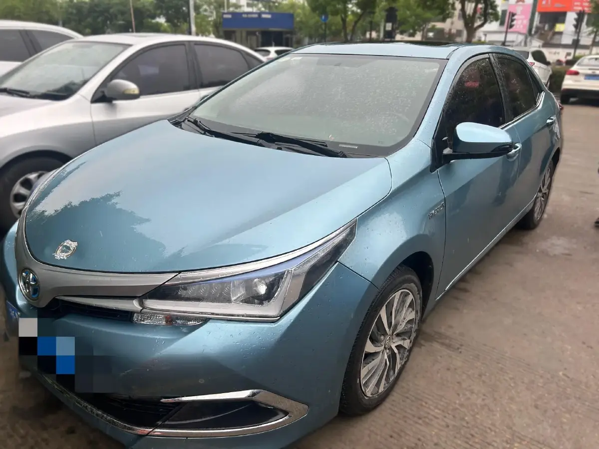 2018 Toyota Corolla 1.8L 99HP L4 E-CVT Hybrid