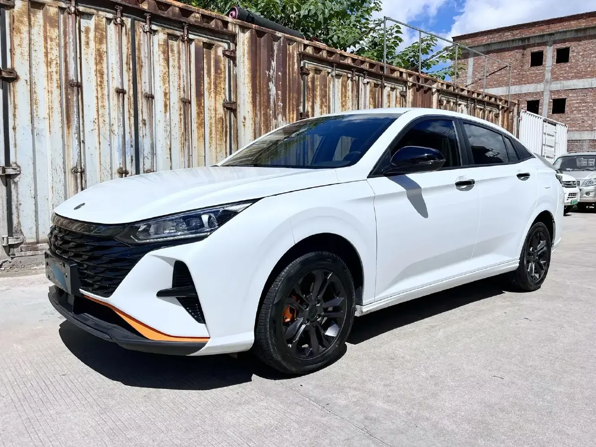 2023 DongFeng Aeolus YiXuan 1.5L 125HP L4 6DCT