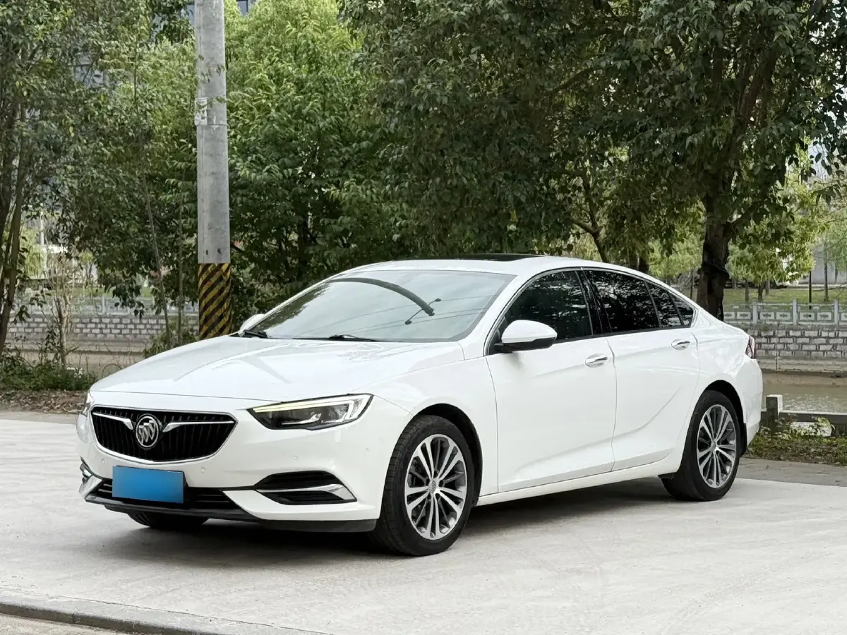 2017 Buick Regal 2.0T 261HP L4 9AT