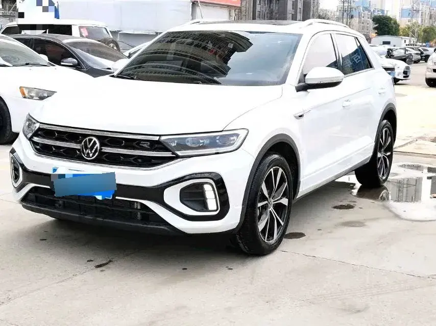 2023 Volkswagen T-Roc 1.5T 160HP L4 7DCT