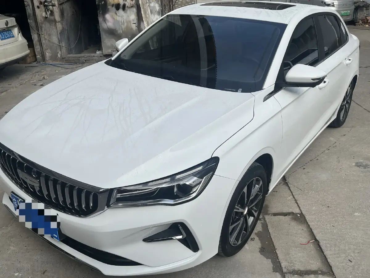 2025 Geely Emgrand 1.5L 127HP L4 CVT