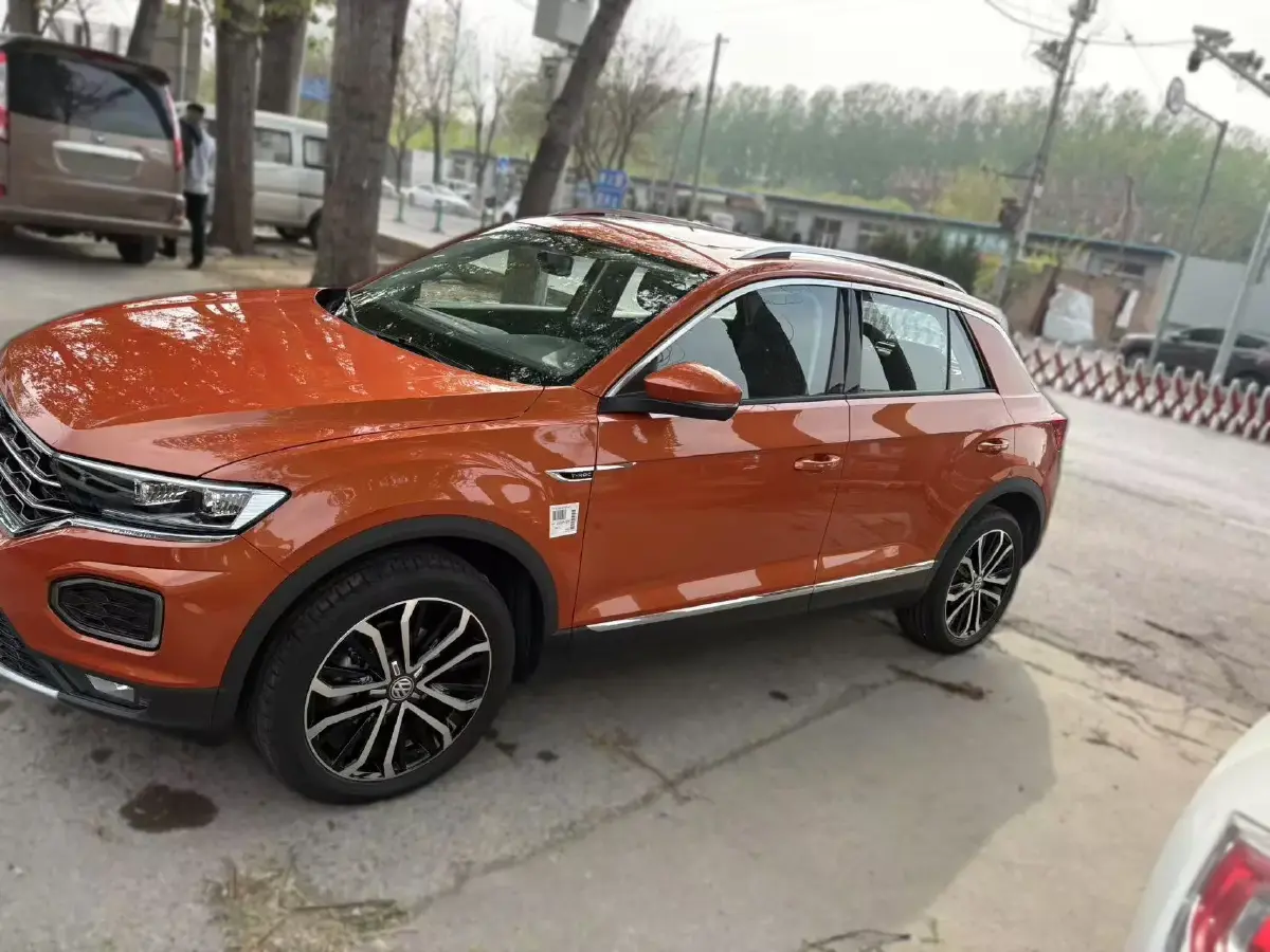2021 Volkswagen T-Roc 1.4T 150HP L4 7DCT