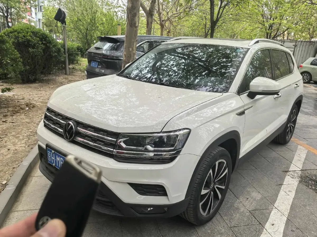 2021 Volkswagen Tharu 1.4T 150HP L4 7DCT