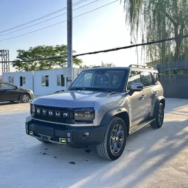 2023 Jetour Traveller 2.0T 254HP L4 7DCT