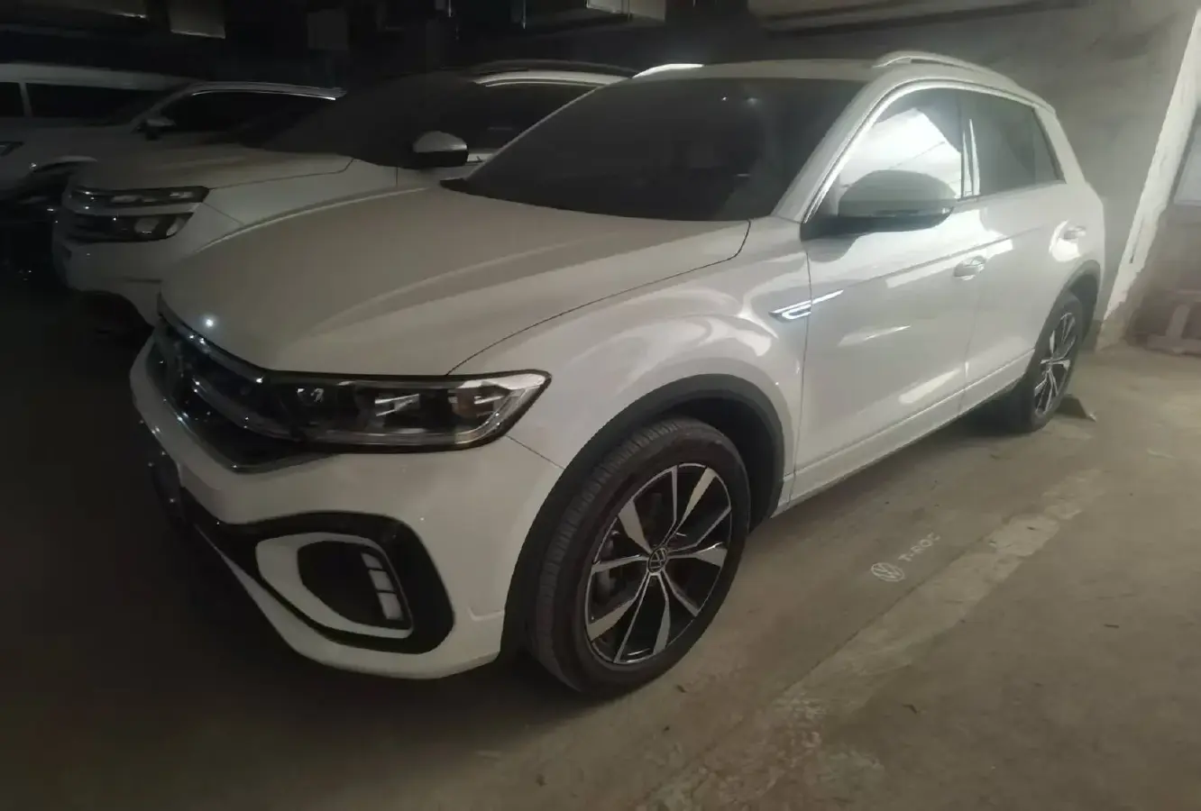 2023 Volkswagen T-Roc 1.5T 160HP L4 7DCT