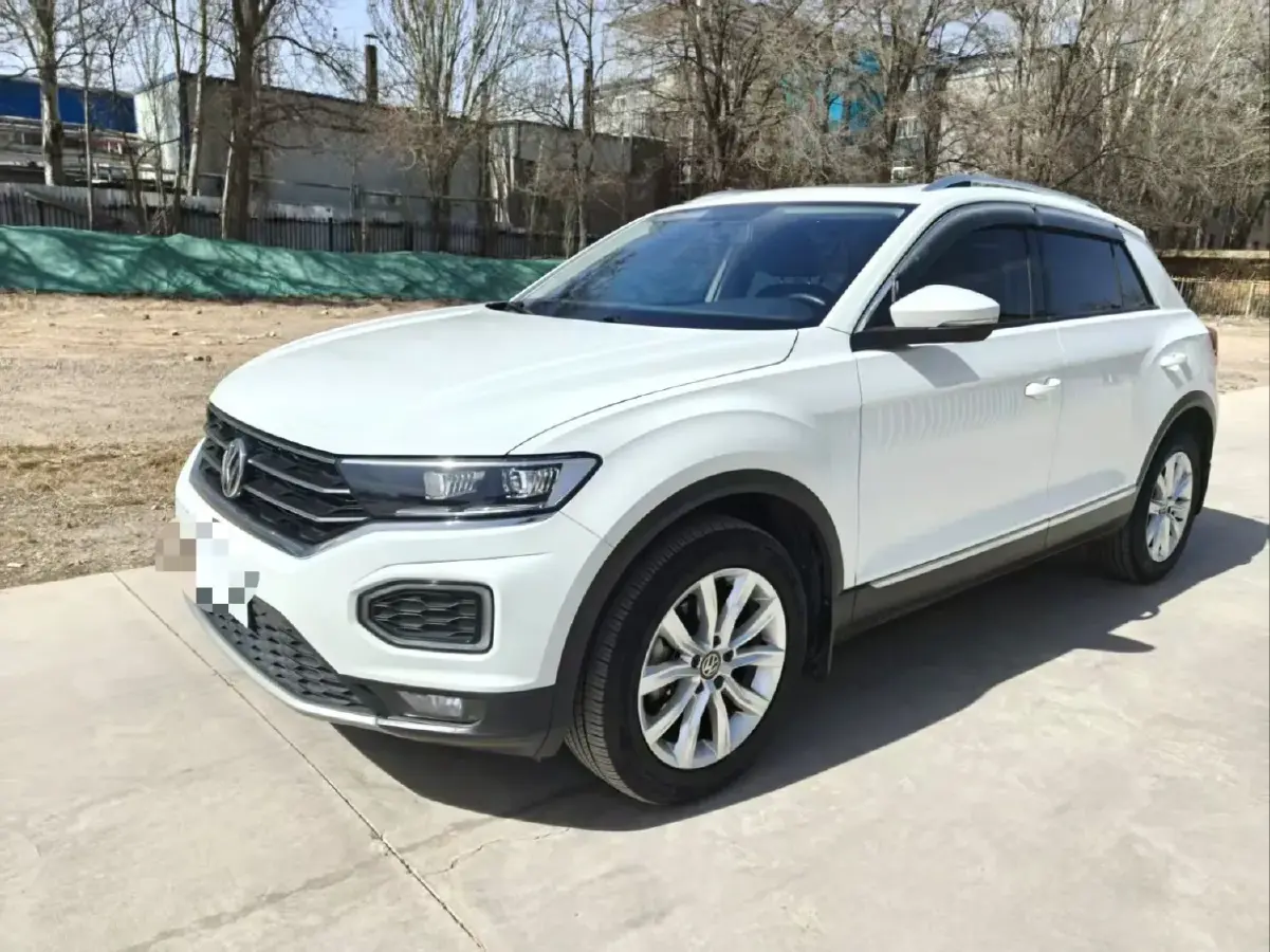 2019 Volkswagen T-Roc 1.4T 150HP L4 7DCT