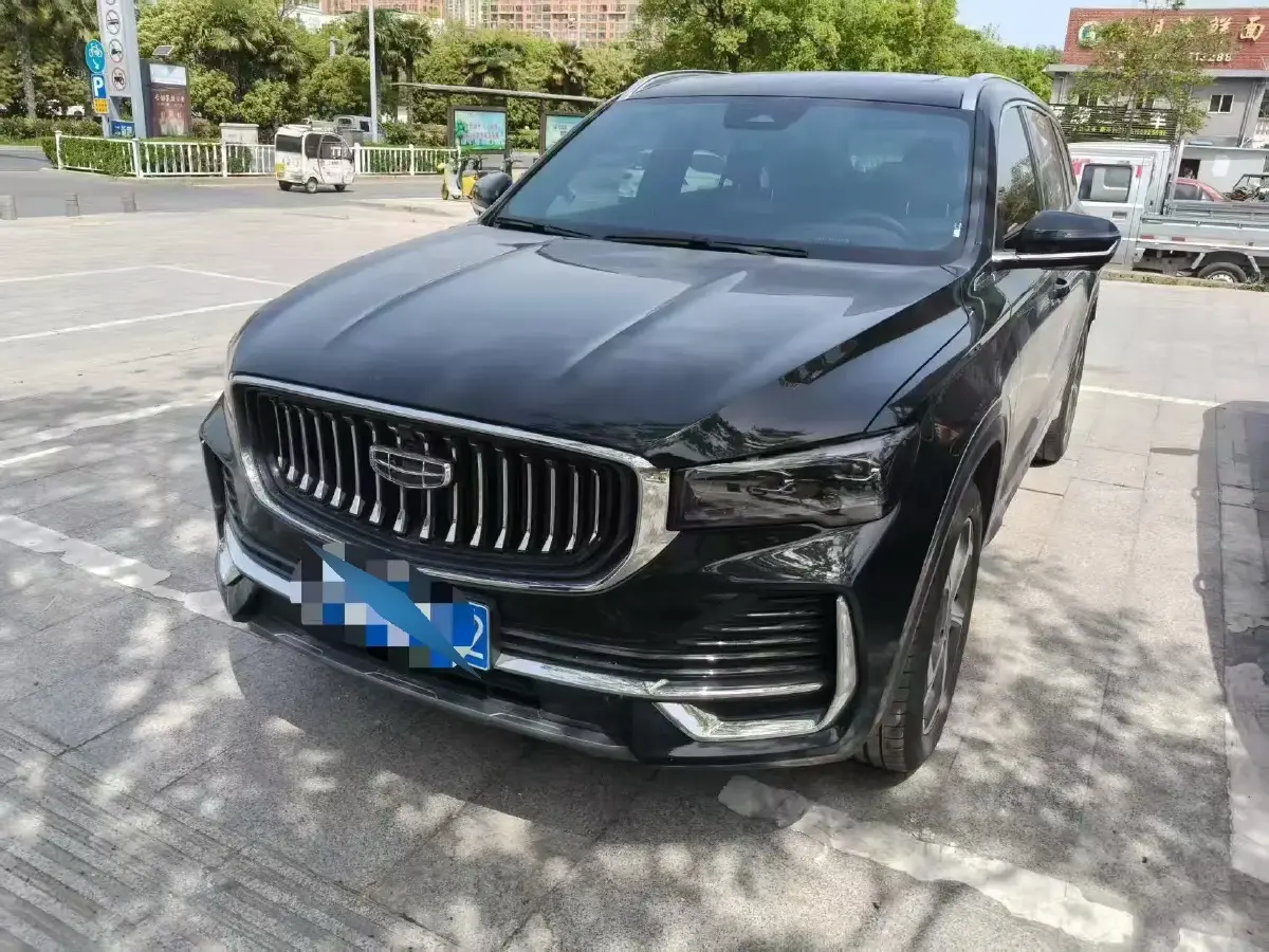 2024 Geely Monjaro 2.0T 238HP L4 8AT