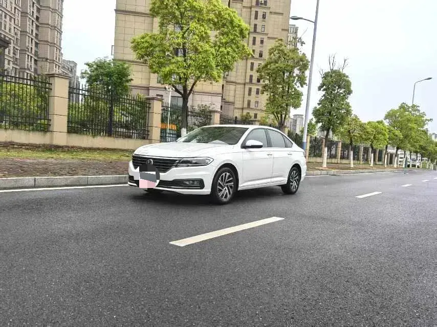 2022 Volkswagen Lavida 1.5L 113HP L4 6AT