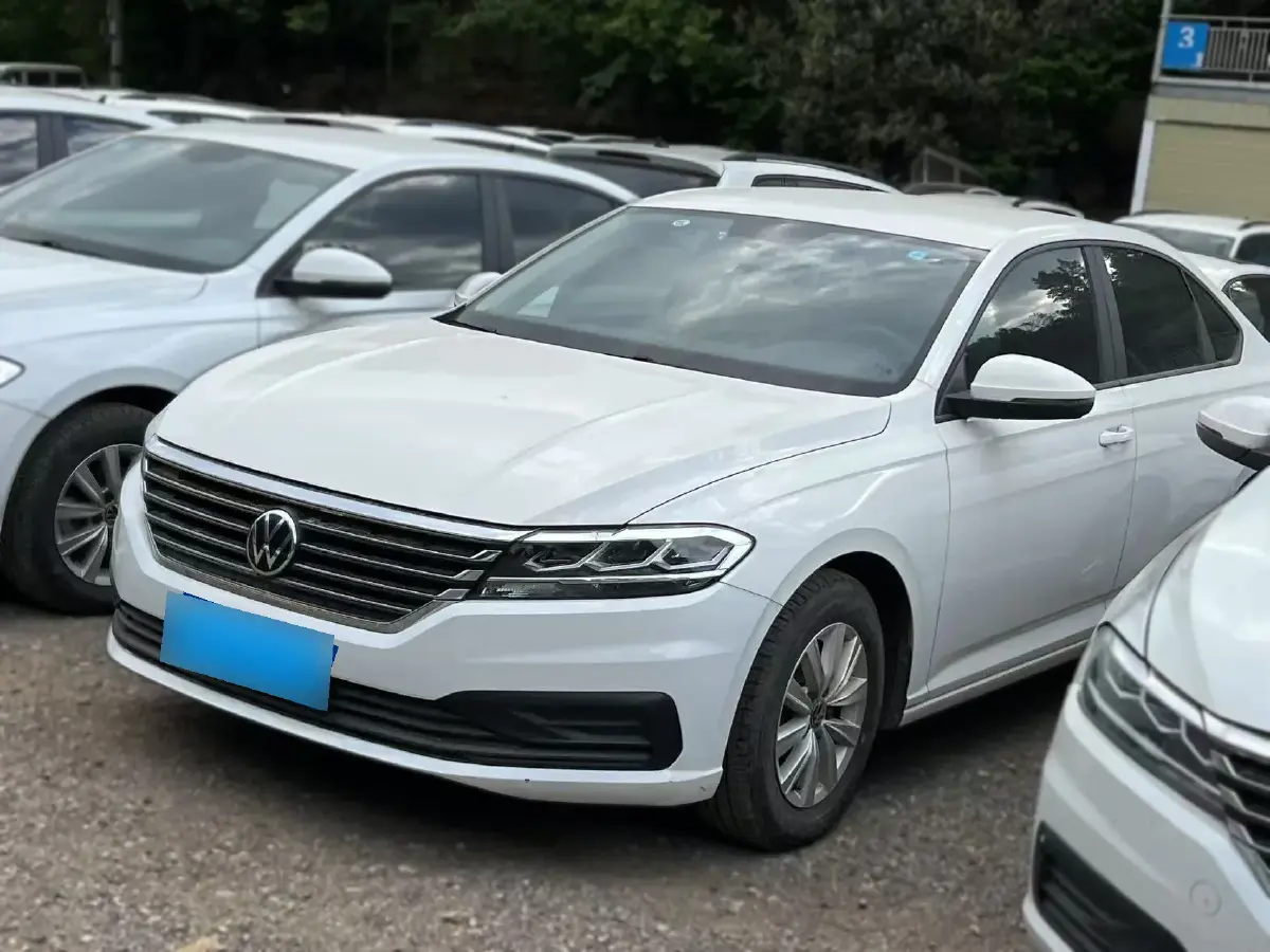 2022 Volkswagen Lavida 1.5L 113HP L4 6AT