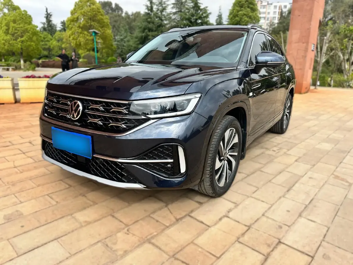 2023 Volkswagen Tayron X 2.0T 186HP L4 7DCT