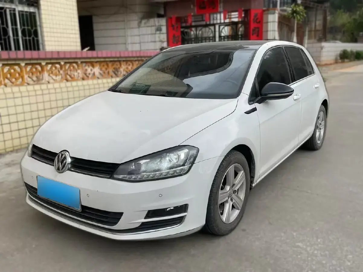 2017 Volkswagen Golf 1.4T 131HP L4 7DCT