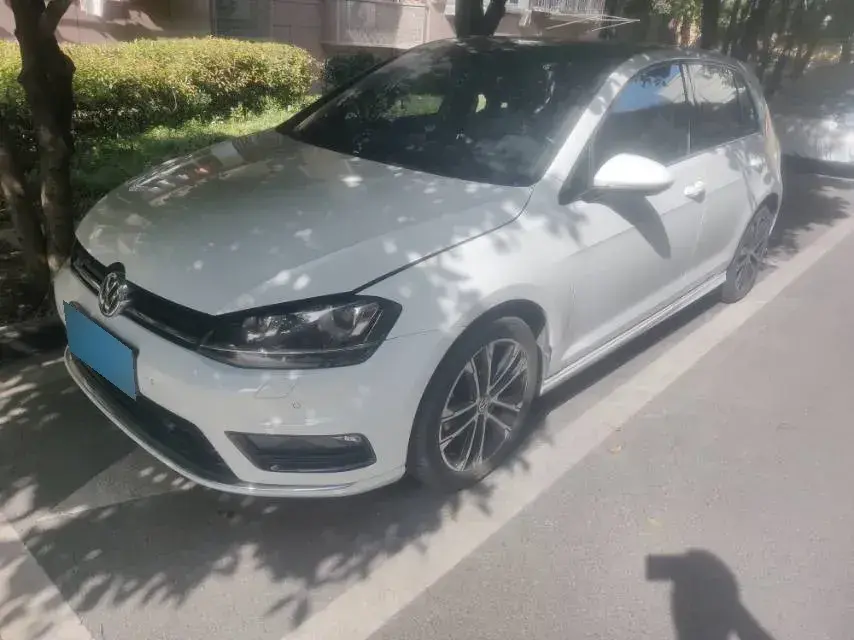 2017 Volkswagen Golf 1.4T 150HP L4 5MT