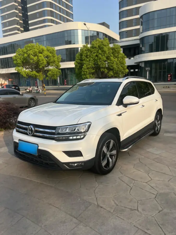 2021 Volkswagen Tharu 1.4T 150HP L4 7DCT