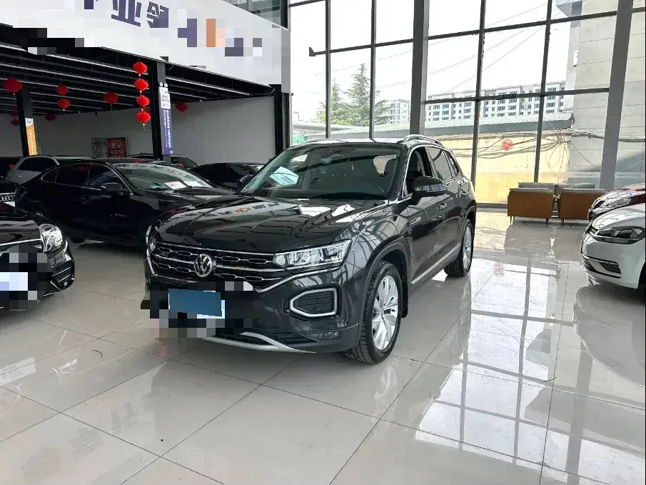 2021 Volkswagen Tayron 2.0T 220HP L4 7DCT