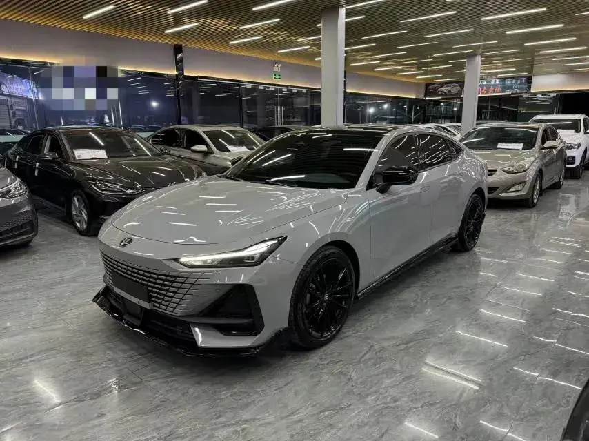 2022 ChangAn UNI-V 1.5T 188HP L4 7DCT