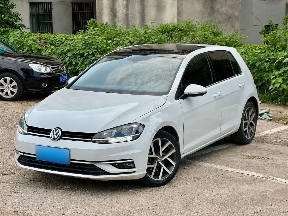 2020 Volkswagen Golf 1.4T 150HP L4 7DCT