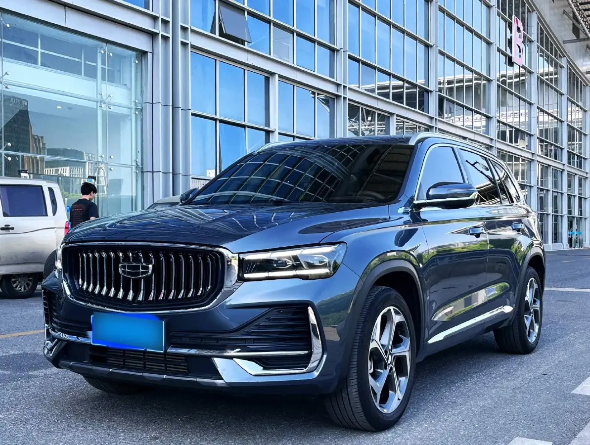 2024 Geely Monjaro 2.0T 238HP L4 8AT