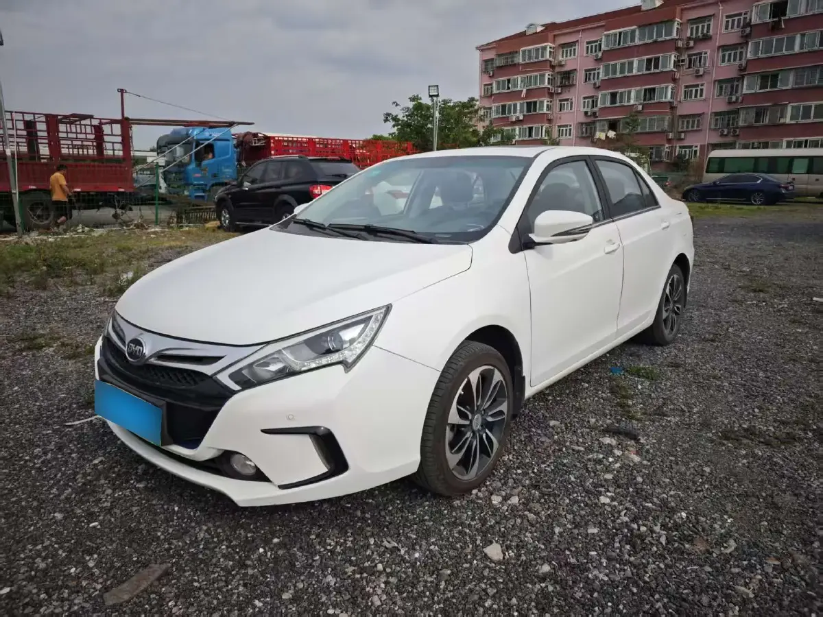 2015 BYD Qin 1.5T 154HP L4 6DCT PHEV 13KWH