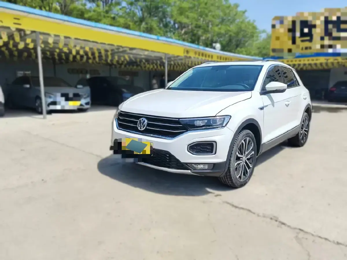 2020 Volkswagen T-Roc 1.4T 150HP L4 7DCT
