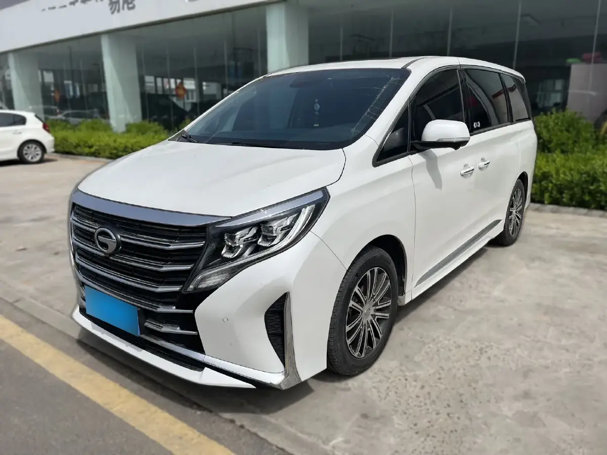 2023 GAC Trumpchi M8 2.0T 252HP L4 8AT
