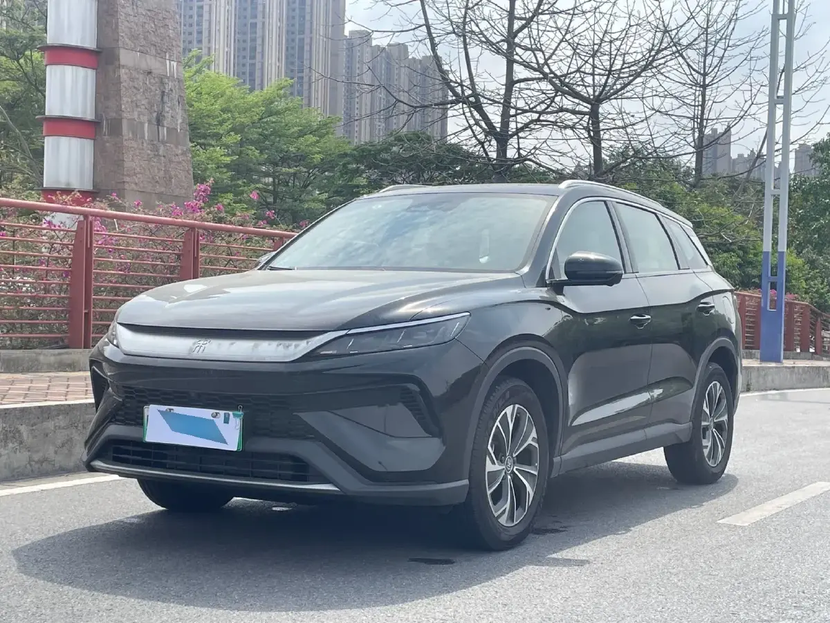 2025 BYD Song Pro 1.5L 101HP L4 E-CVT PHEV 18.3KWH