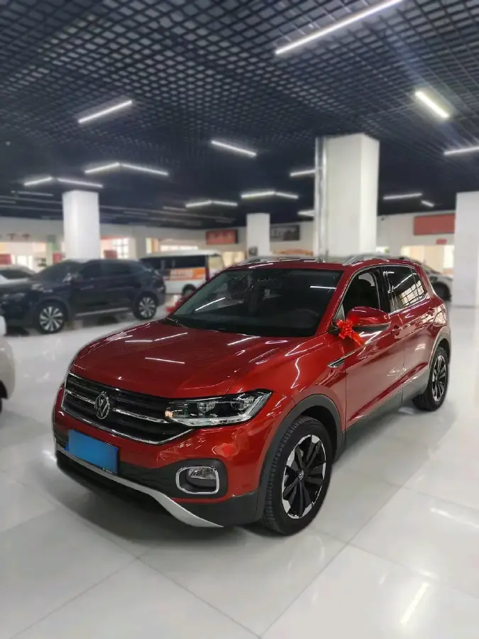 2021 Volkswagen Tacqua 1.2T 116HP L4 7DCT