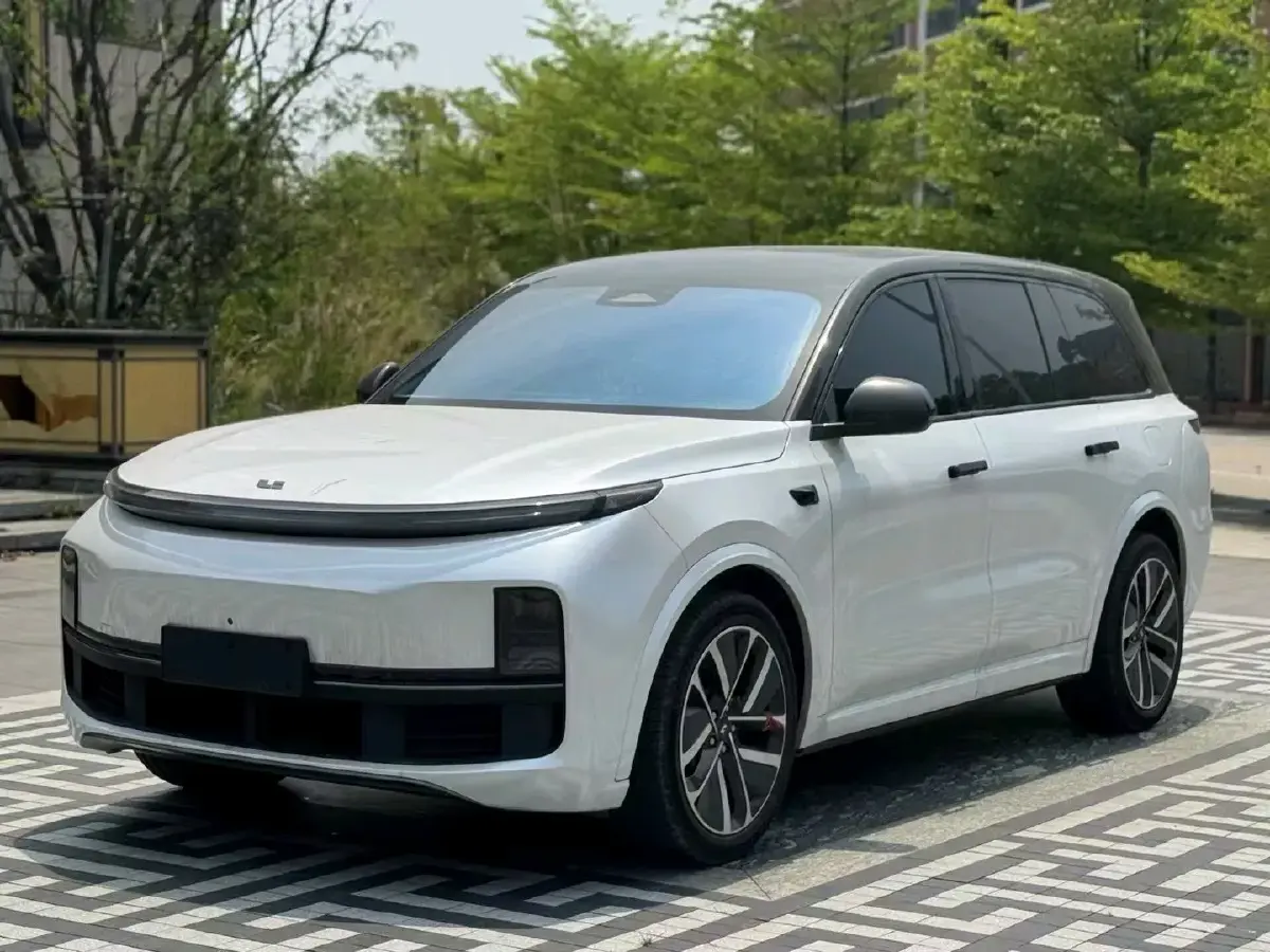 2023 Li L9 Range Extended 154HP REEV 42.6KWH