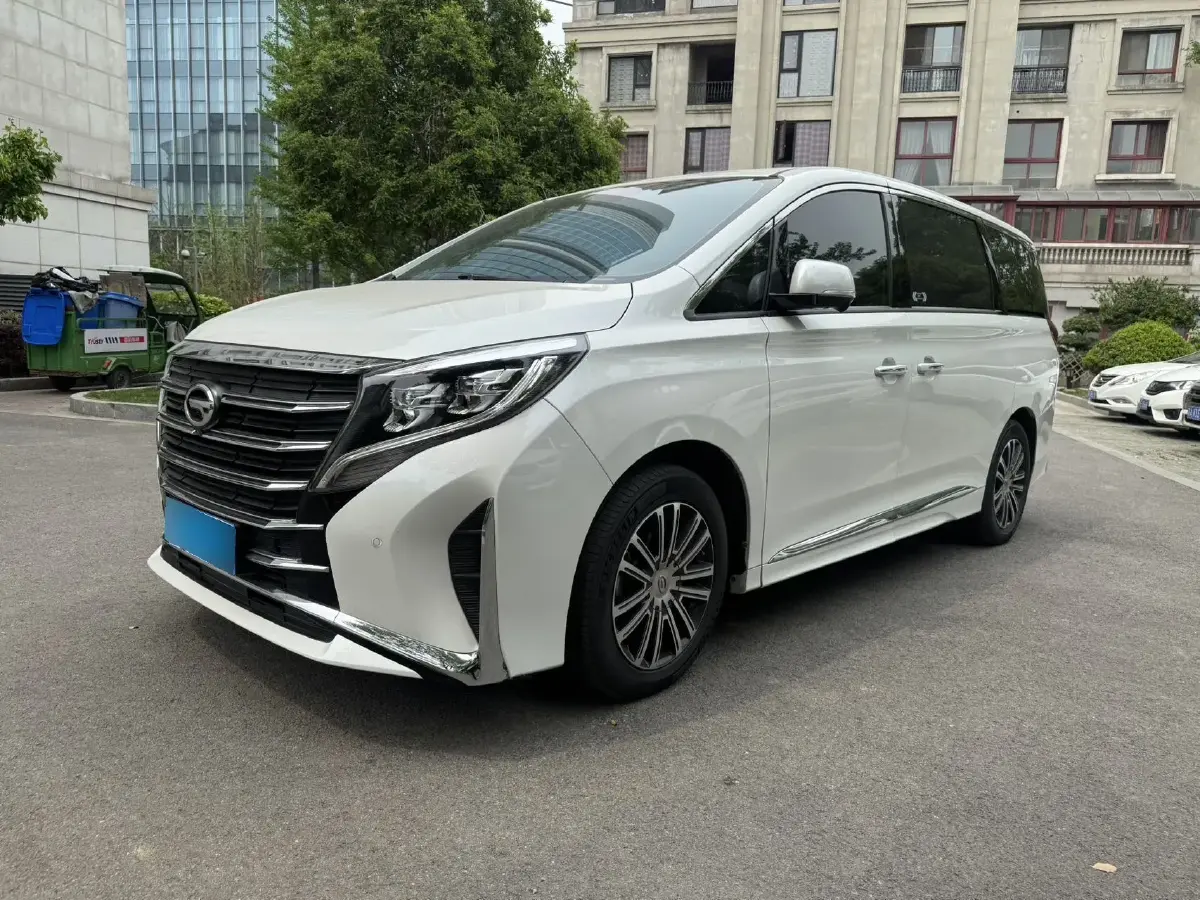 2023 GAC Trumpchi M8 2.0T 252HP L4 8AT