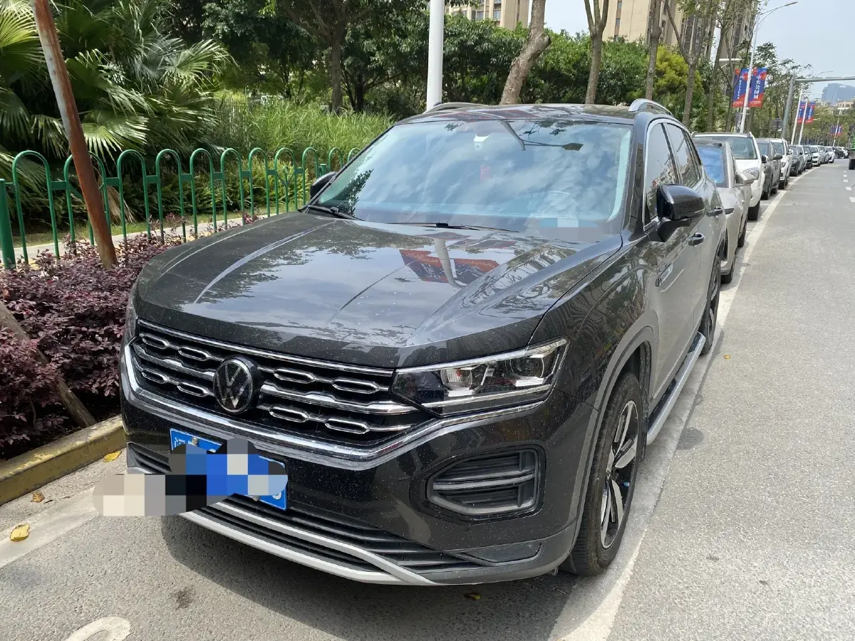 2022 Volkswagen Tayron 2.0T 186HP L4 7DCT