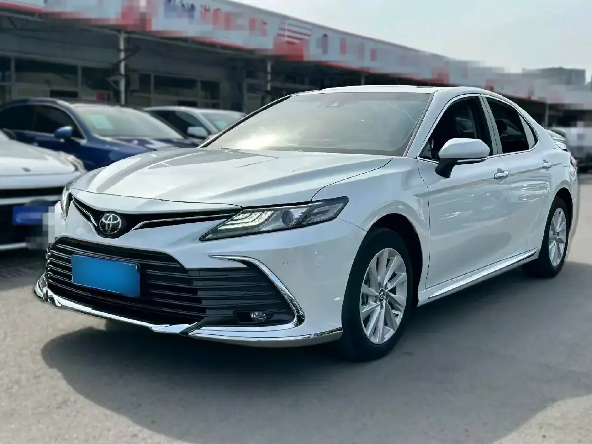 2023 Toyota Camry 2.0L 177HP L4 CVT