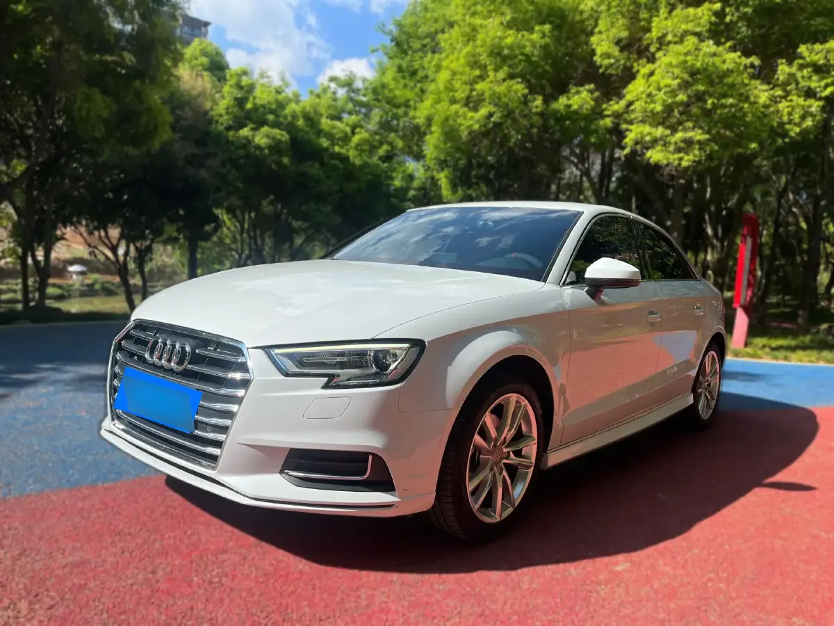 2018 Audi A3 1.4T 150HP L4 7DCT