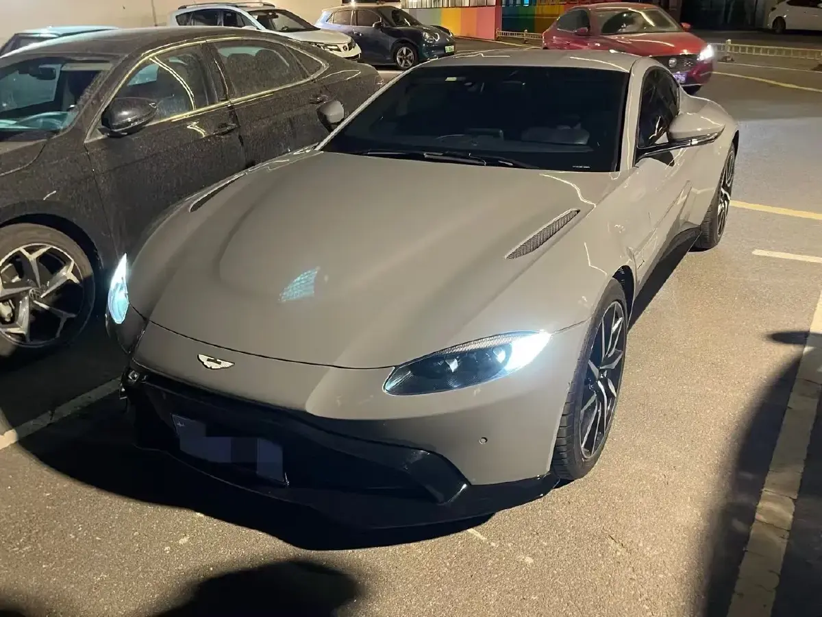 2020 Aston Martin V8 Vantage 4.0T 510HP V8 8AT