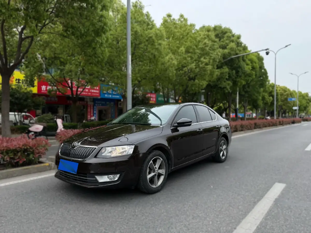 2016 Skoda Octavia 1.4T 150HP L4 7DCT