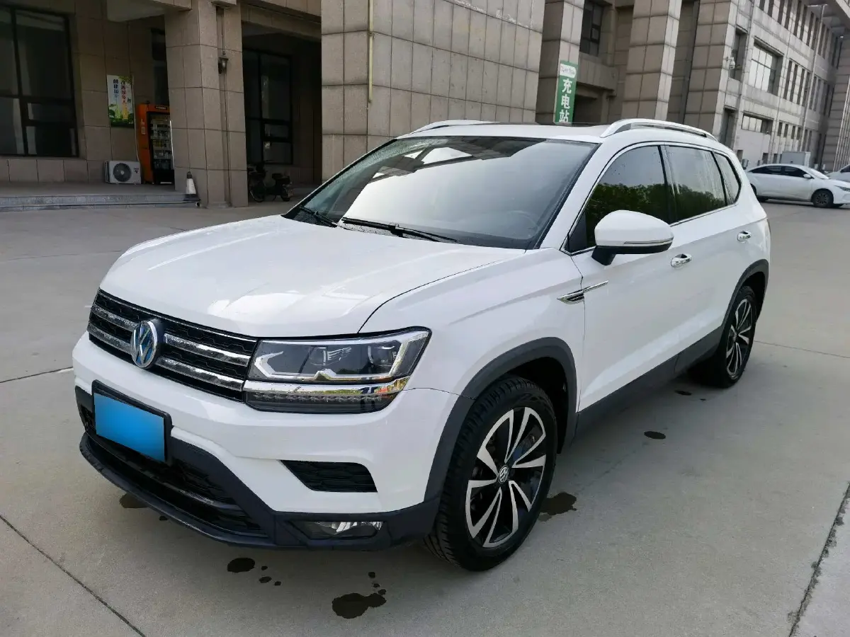 2019 Volkswagen Tharu 1.4T 150HP L4 7DCT