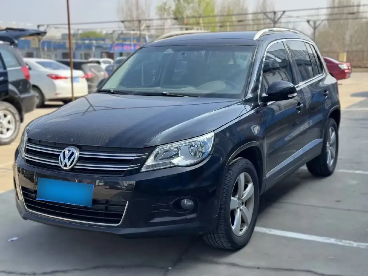 2012 Volkswagen Tiguan 1.8T 160HP L4 6MT